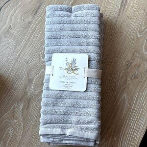 NWT Thyme & Sage kitchenTowels Grey 100% Turkish Cotton 16’ X 26’ modern